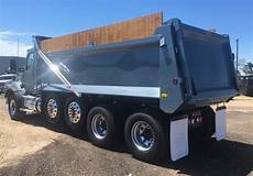 On-Vehicle Dump Truck Body