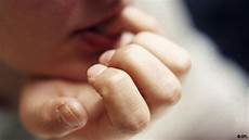 Artificial Fingernails