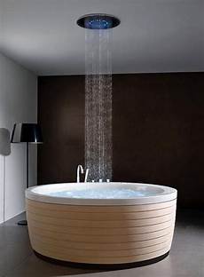 Bathtub