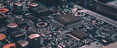 Computer Hardware & Software
