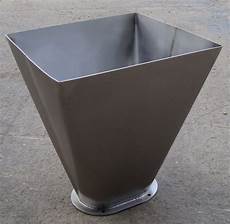 Conical Base Hoppers