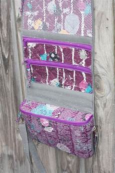 Cosmetic Bags & Cases