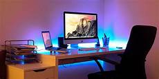 Desk Set
