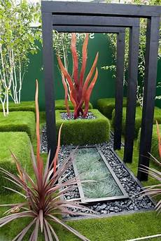 Garden Pots & Planters
