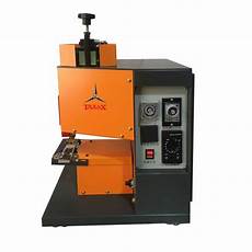 Hot Melt Adhesive Edge