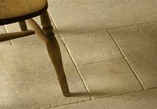Light Travertine Tumbled
