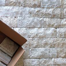 Light Travertine Tumbled