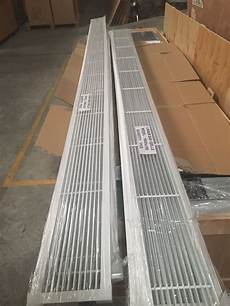 Linear Grilles