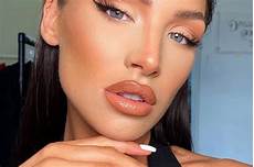 Lip Liner