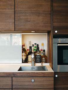 Luxury Veneered Laminate Panel Door