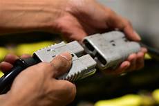 Male Battery Connection