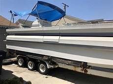 Median Pontoons