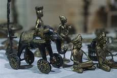 Metal Crafts