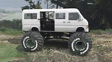 Minibus Tires