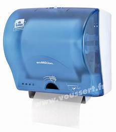 Paper Towel Dispenser
