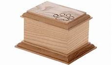Pet Caskets & Urns