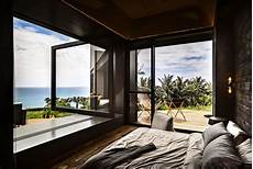 Pivot Windows