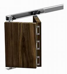 Pliant Door