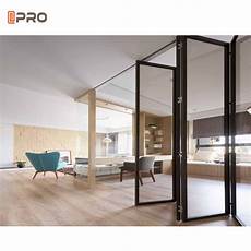 Pliant Doors