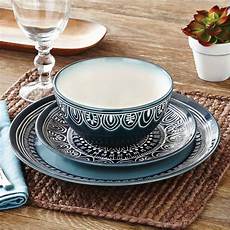Porcelain Dinner Sets