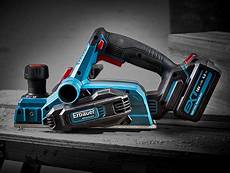 Power Tools & Accssories