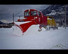 Snow-Fighting Vehicle