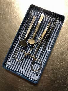 Surgical instruments