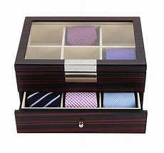 Tie Box