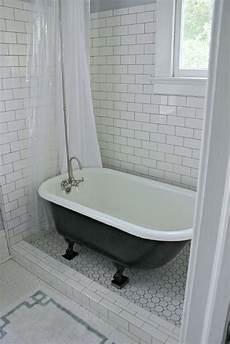 Tub Enclosure