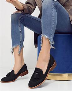 Women Flats